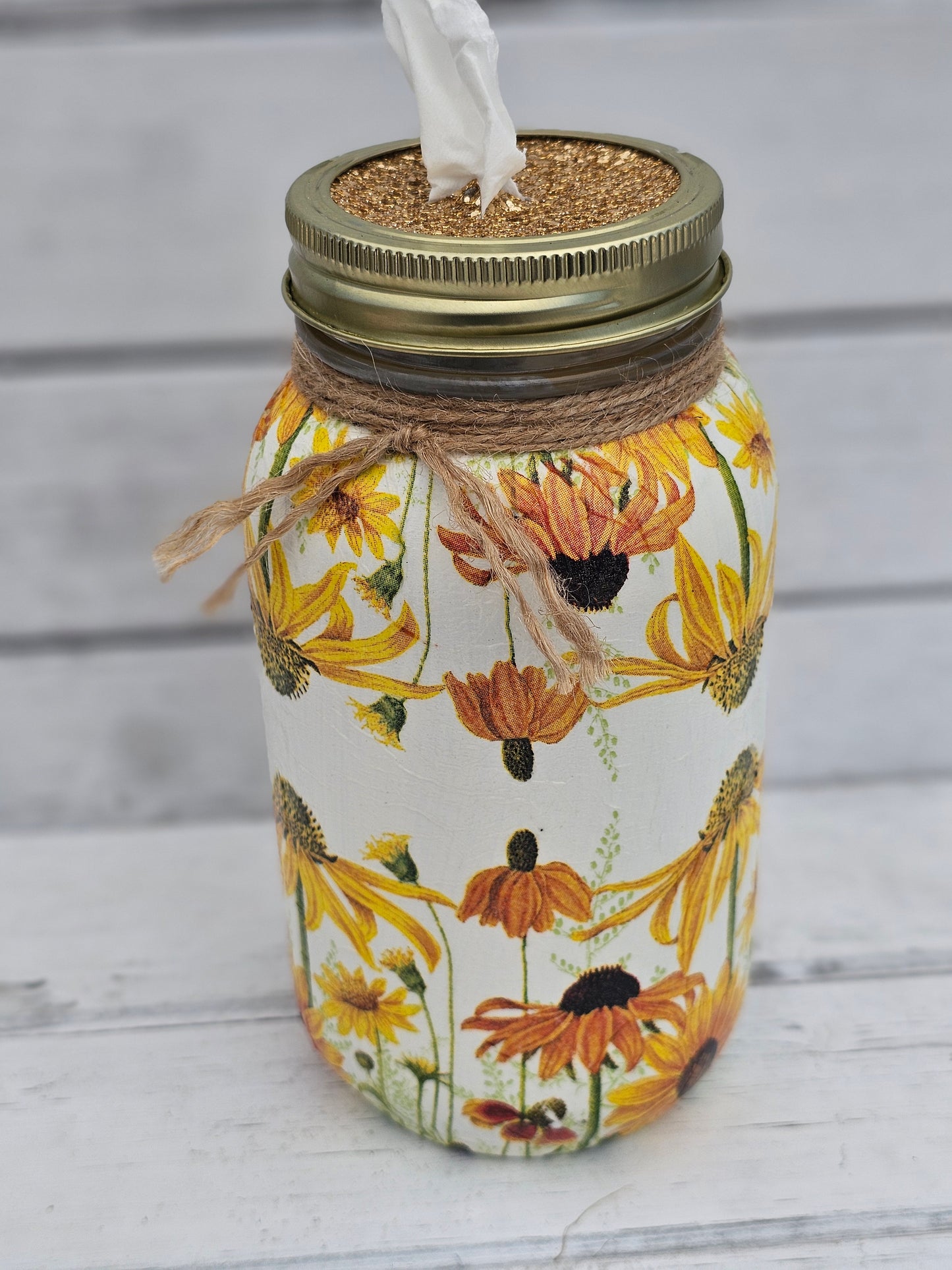 Decorative Tissue Jar (Flower)