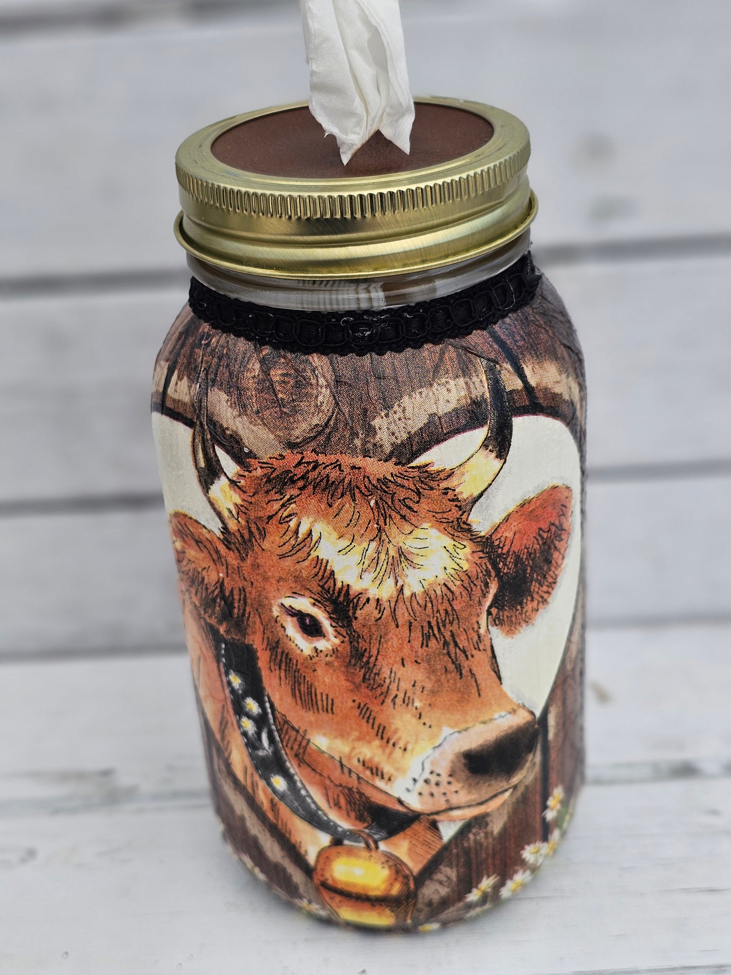 Decorative Tissue Jar ( Cow )