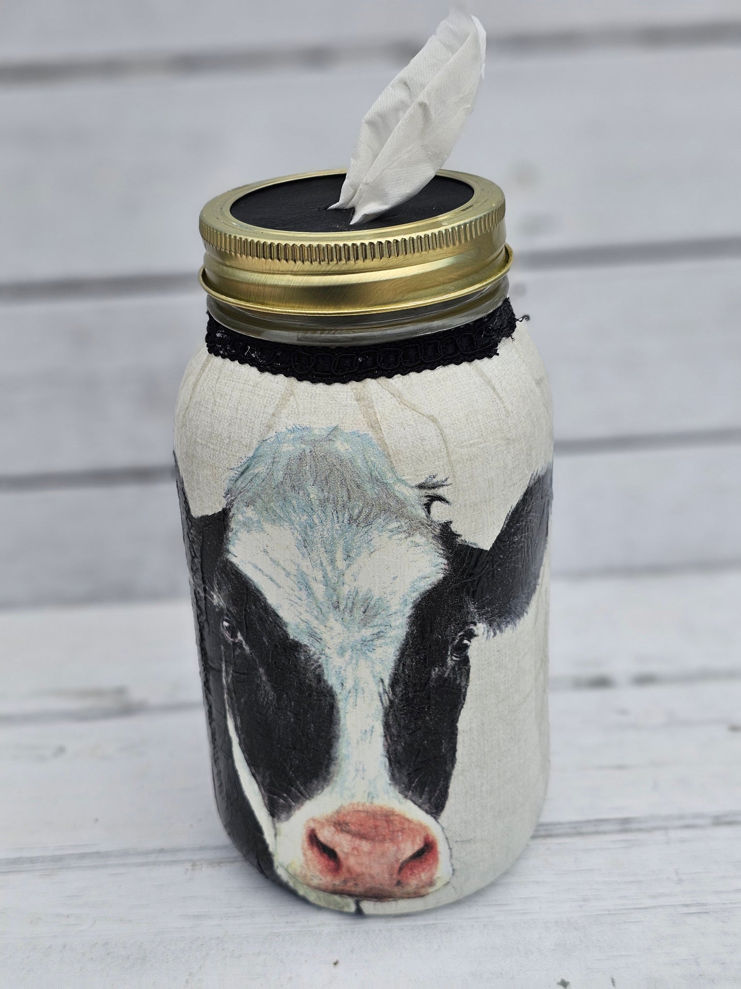 Decorative Tissue Jar ( Cow )