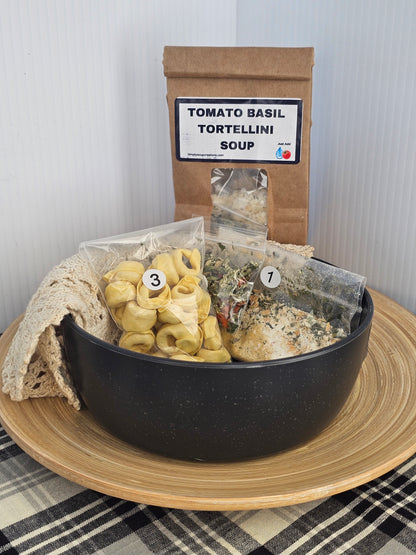 Tomato Basil Tortellini Soup